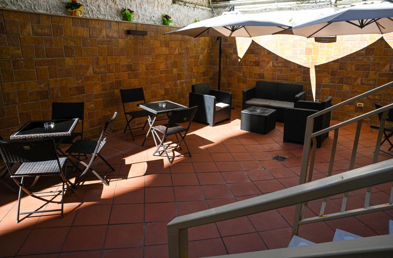 Napoli Vomero Station Rooms Exterior photo
